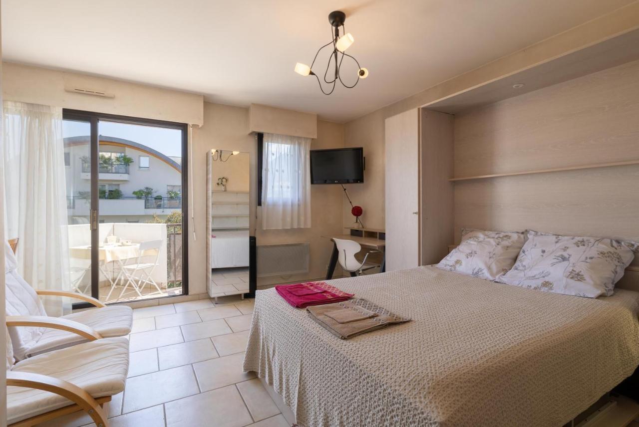 Appartement Proche Lac Et Commerces アヌシー エクステリア 写真