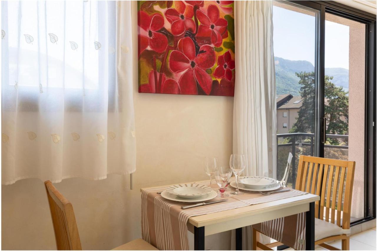 Appartement Proche Lac Et Commerces アヌシー エクステリア 写真